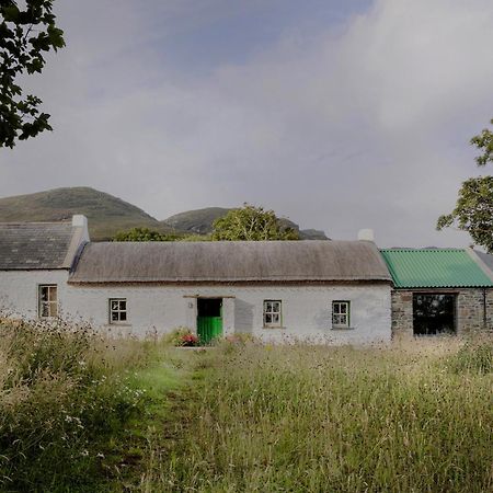 Secluded Thatched Cottage, Near Beaches & Hill Walking Rashenny Luaran gambar