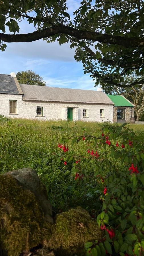 Secluded Thatched Cottage, Near Beaches & Hill Walking Rashenny Luaran gambar